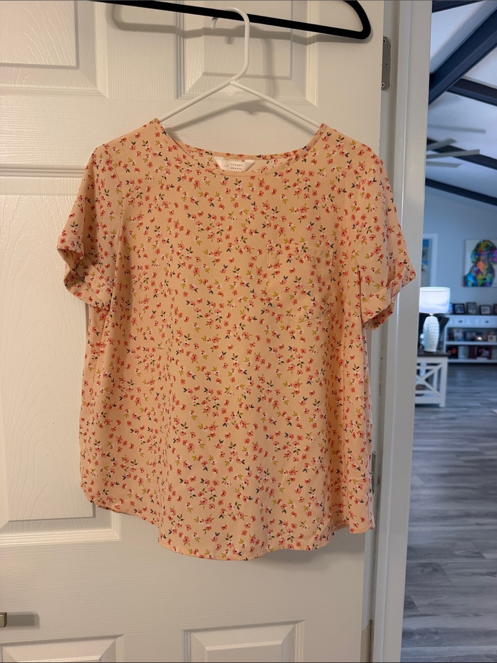LC Lauren Conrad Peach Floral Short-Sleeve Blouse